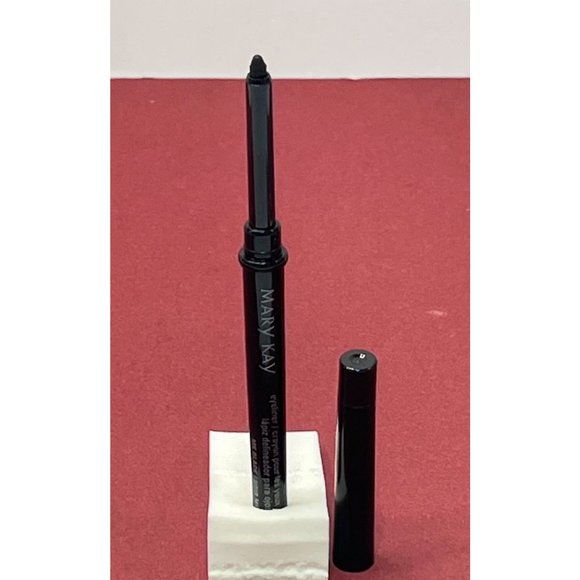 Mary Kay - Eyeliner - Black - Picture 2 of 9